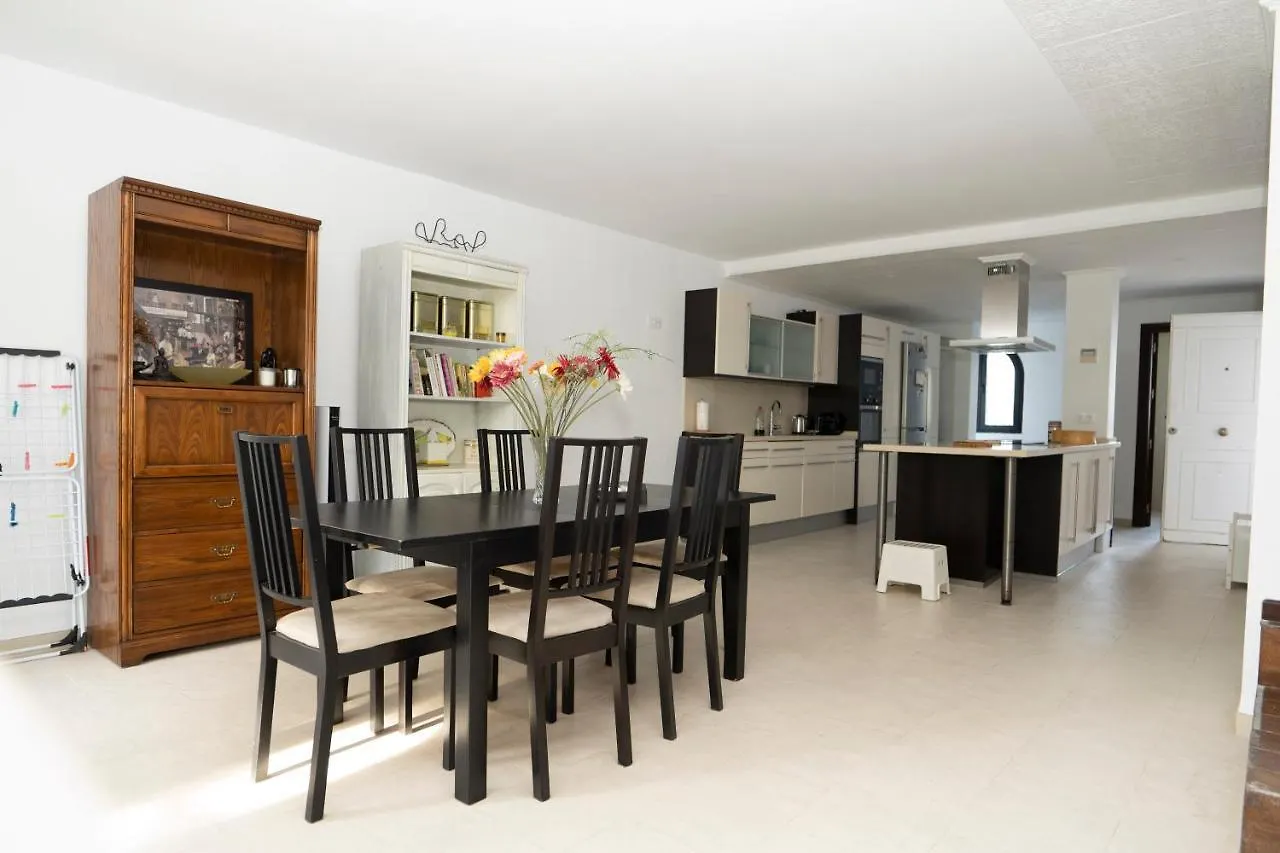 Apartment Sotogrande Spacious Duplex With Garden